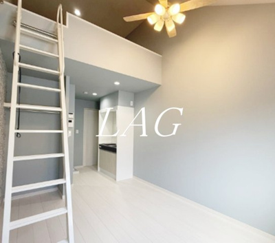 【居間・リビング】 | シャテーニュ東林間 | 洋室のお部屋です。