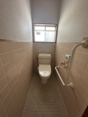東田仲の町貸事務所のトイレ