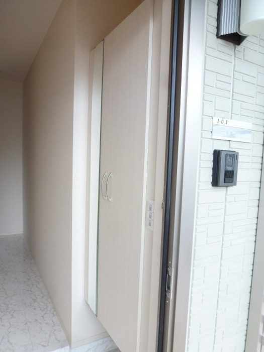 グランソレイユ　Eのバルコニー