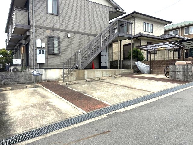 セジュールＭＯＲＩＴＡの駐車場