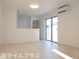 【居間・リビング】 | 白河市追廻新築一戸建て3棟 | 居間です