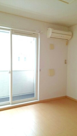 グリーンハイツ古城Ａの内装|内装は落ち着いています