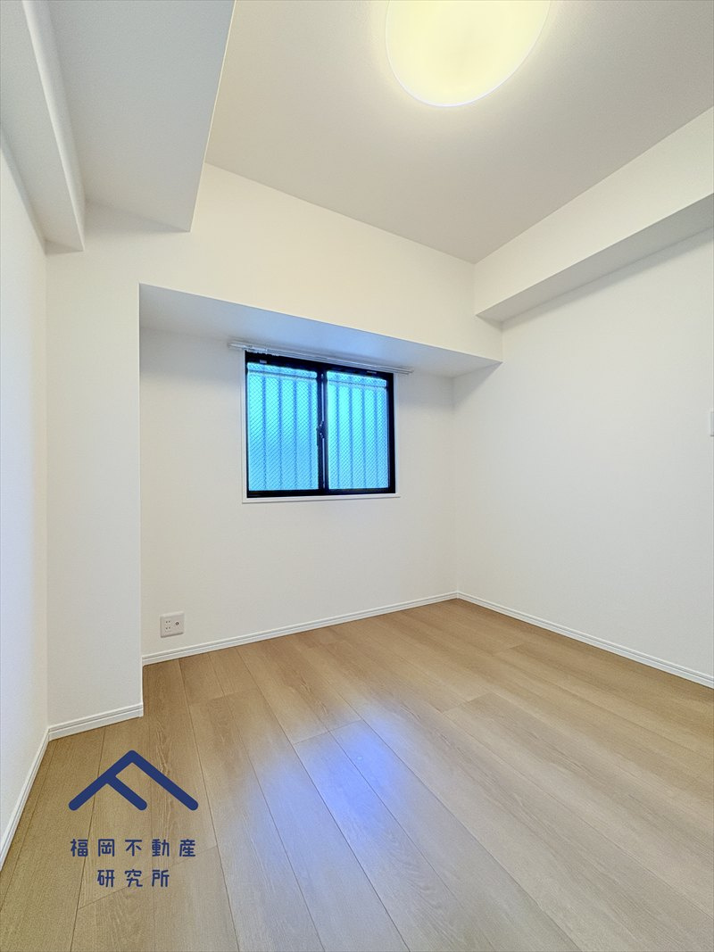 グランピアマンショングーテンハイツ空港南の洋室