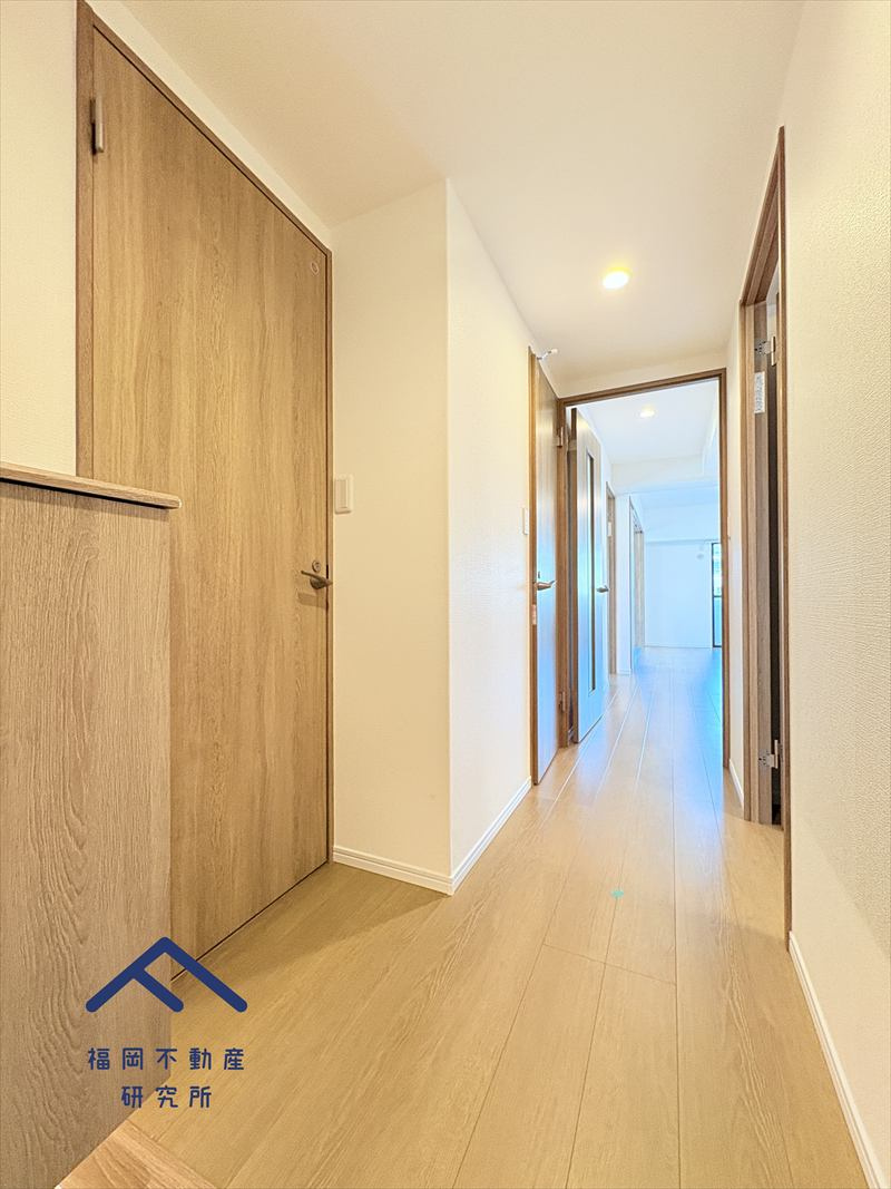 グランピアマンショングーテンハイツ空港南の玄関