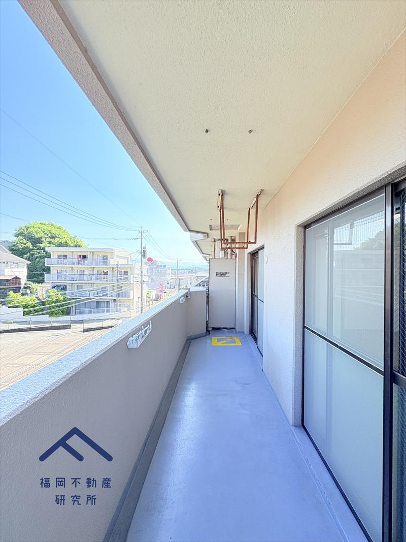 グランピアマンショングーテンハイツ空港南のバルコニー