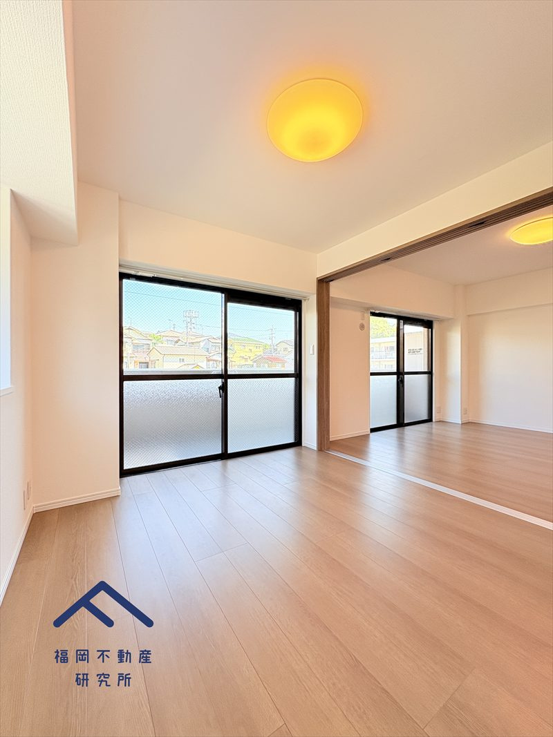 グランピアマンショングーテンハイツ空港南の居間・リビング