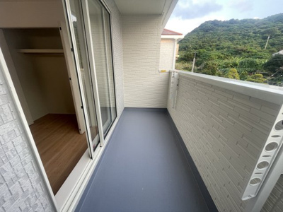 【収納】 | 南城市大里嶺井（全7棟）A・B・E号棟 | E号棟　洋室6.06帖＋CL付き♪