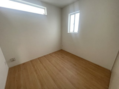 【洋室】 | 南城市大里嶺井（全7棟）A・B・E号棟 | E号棟　洋室4.5帖＋CL付き♪