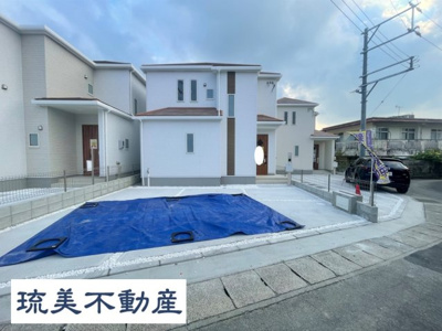 【外観】 | 南城市大里嶺井（全7棟）A・B・E号棟 | A号棟　駐車3台可♪