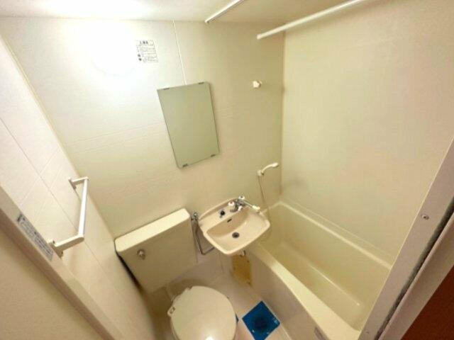 お手入れのしやすい洗面ボウル付