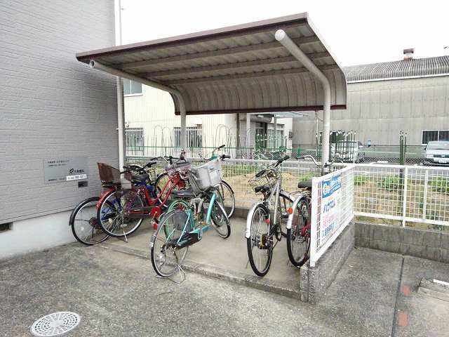 カルテット中島新町のその他共用部分