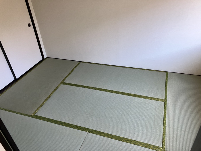 フジハイツの和室