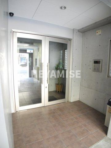 COCO今博多町のエントランス