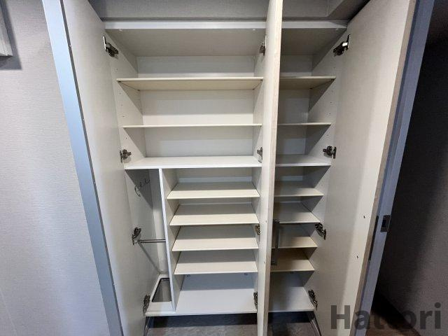 アーバネックス天満橋Frontの収納