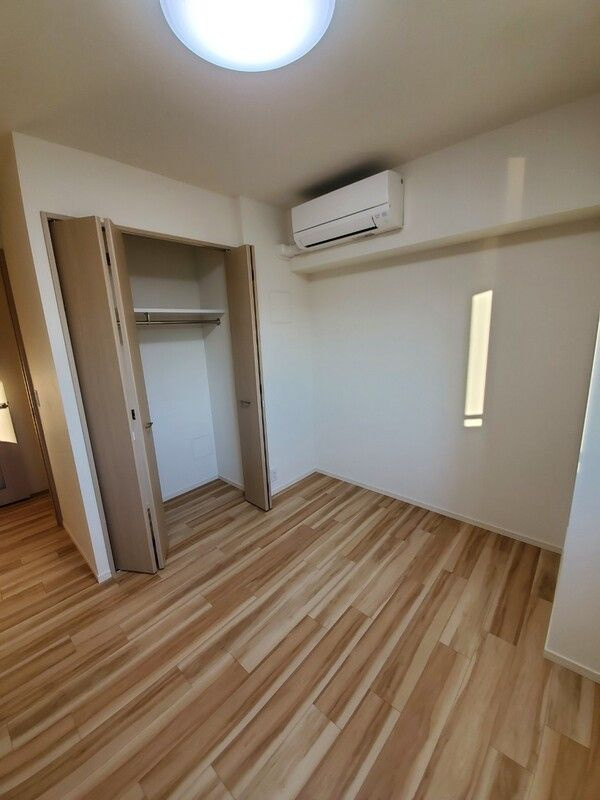 KI-LIGHTKINSHICHOの洋室