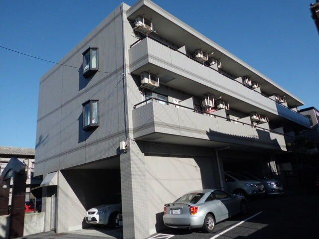 ガーデンヒルズの外観