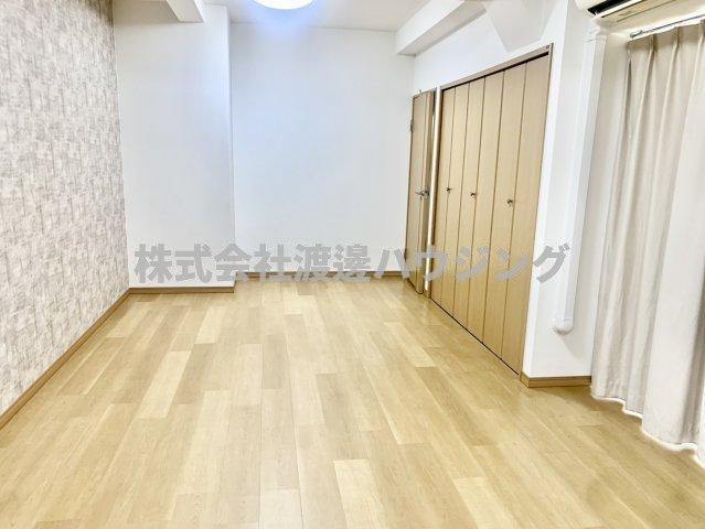 アルシェ江坂の居間・リビング