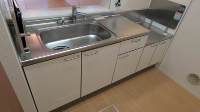 【キッチン】 | シャーメゾン有本