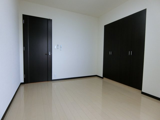 【寝室】レジディアタワー仙台