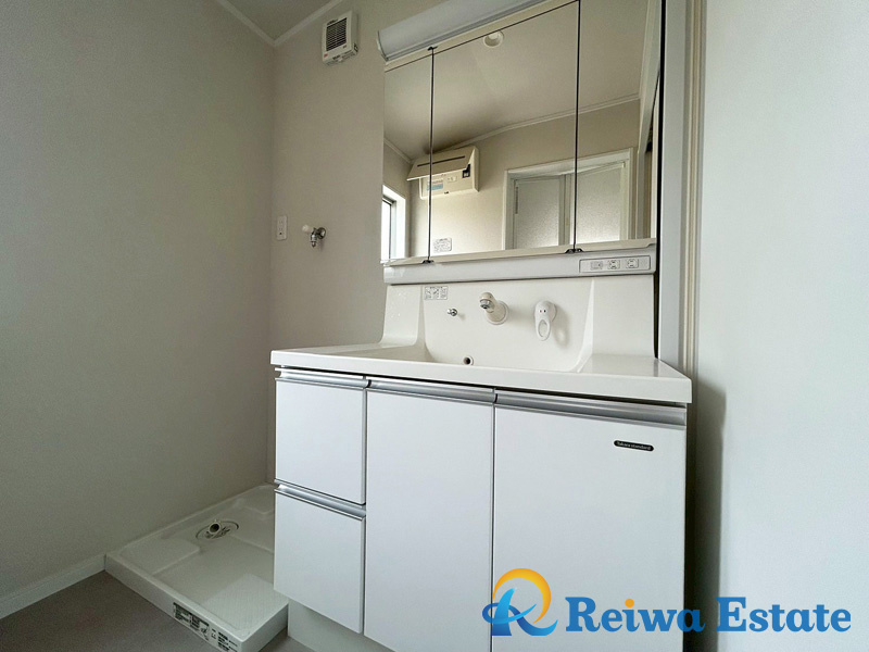 中古戸建　藤沢市辻堂元町5丁目の独立洗面台