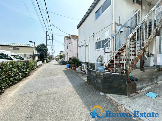 中古戸建　藤沢市辻堂元町5丁目の前面道路含む現地写真
