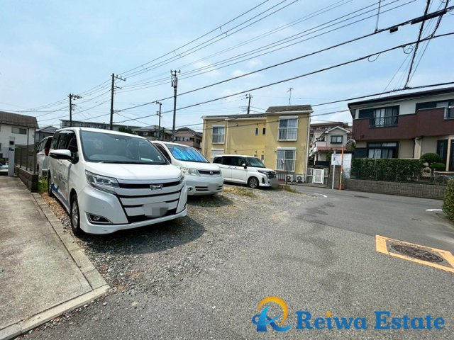 中古戸建　藤沢市辻堂元町5丁目の前面道路含む現地写真