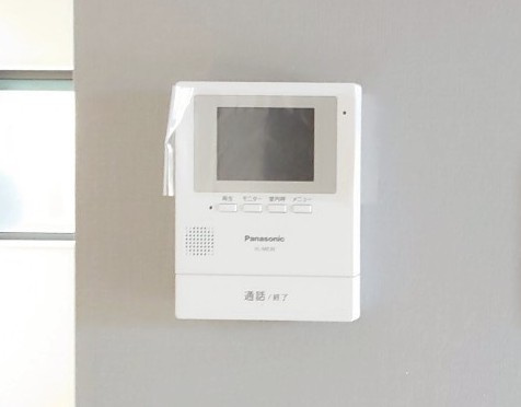 ◆リビング広々１８帖以上◆全居室収納付き◆全室２面採光◆長岡京今里薬師堂のセキュリティ|ＴＶモニター付きインターホン