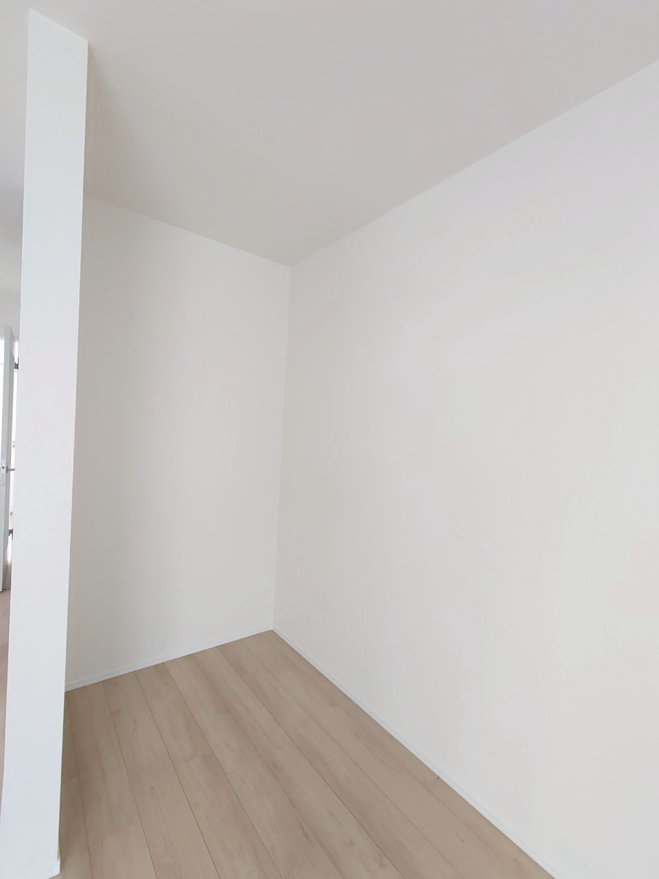 ◆リビング広々１８帖以上◆全居室収納付き◆全室２面採光◆長岡京今里薬師堂の居間・リビング|スタディスペース