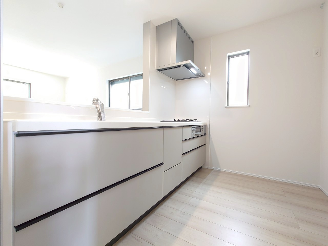 ◆リビング広々１８帖以上◆全居室収納付き◆全室２面採光◆長岡京今里薬師堂のキッチン|キッチン