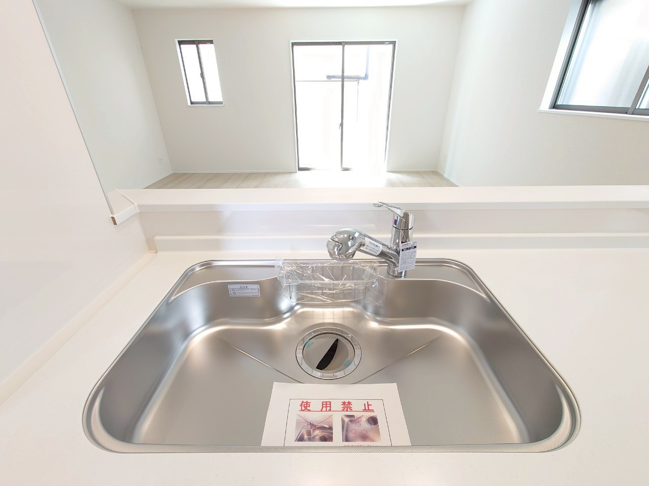 ◆リビング広々１８帖以上◆全居室収納付き◆全室２面採光◆長岡京今里薬師堂のキッチン|シンク