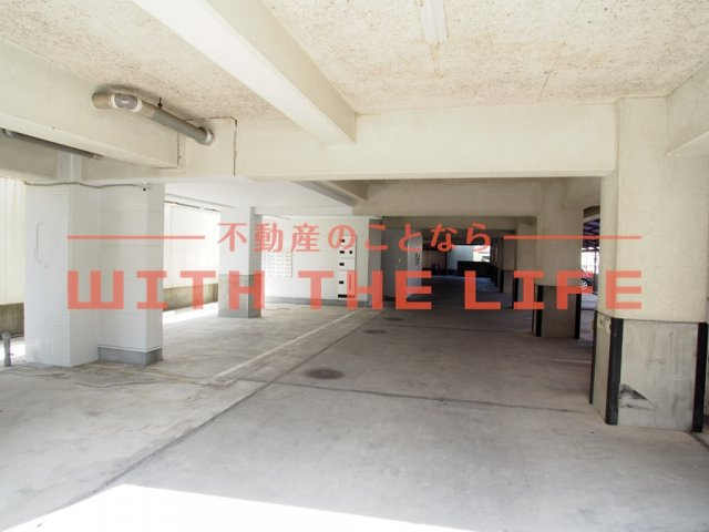 パラッツォ櫛原【キャッシュバック対象物件】の駐車場|駐車場完備です