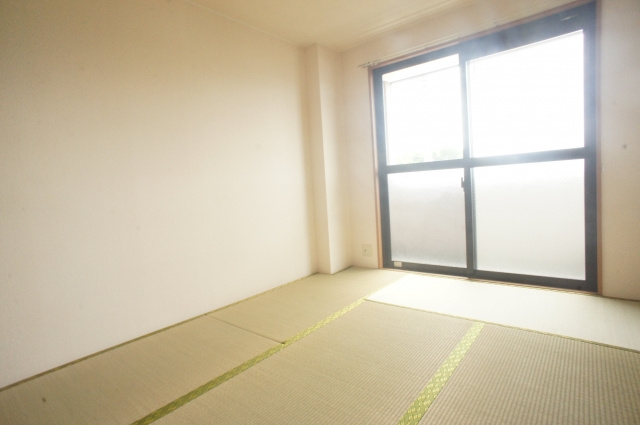 アーバンヒルズの和室