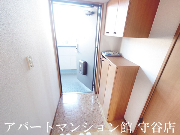 アーバンヒルズの玄関