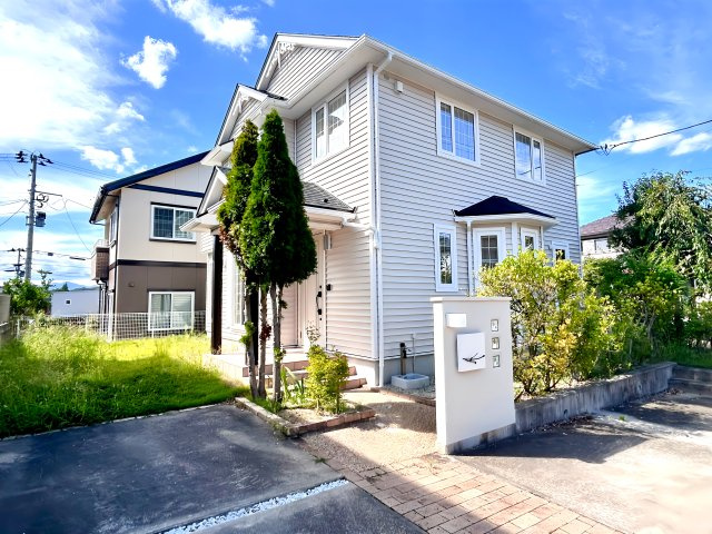 青葉区錦ヶ丘三丁目中古戸建