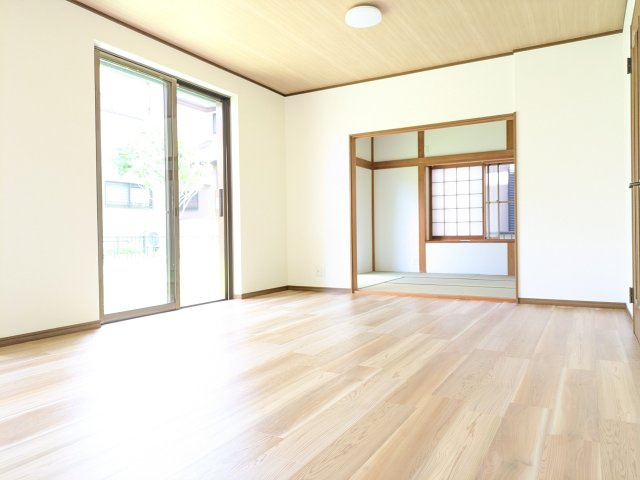 【居間・リビング】 | 大網白里市みずほ台１丁目　中古戸建