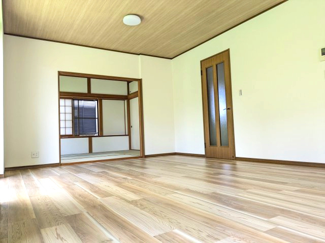 【居間・リビング】 | 大網白里市みずほ台１丁目　中古戸建