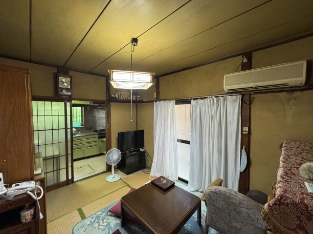 -三丁目不動産-本庄市小島南三丁目の和室|和室ならではの温かな和の空間で寛ぎの時間を過ごせます