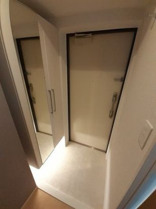 リヴェール　奥浅草の玄関