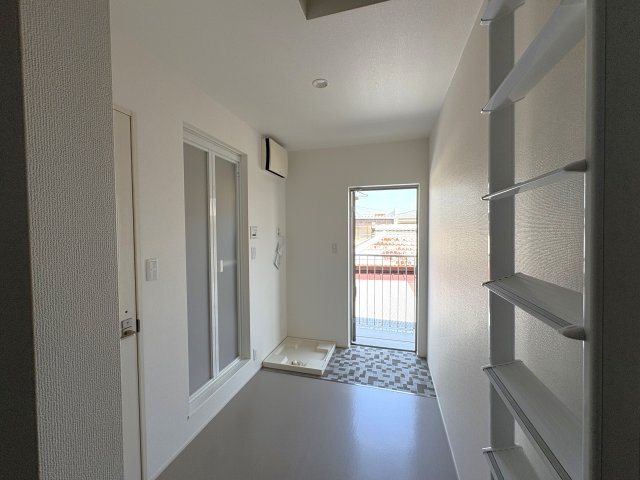 フレディの内装