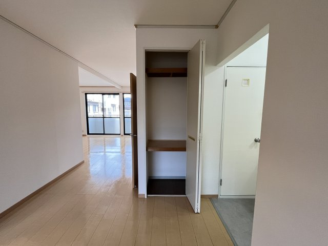 エアフォルクC棟の収納