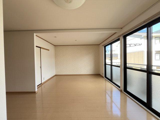 エアフォルクC棟の居間・リビング