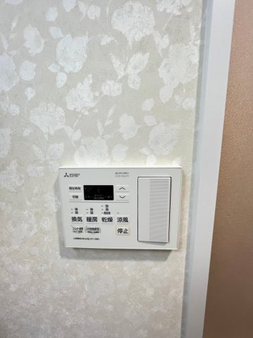 大阪市城東区関目６丁目の賃貸マンションのエントランス