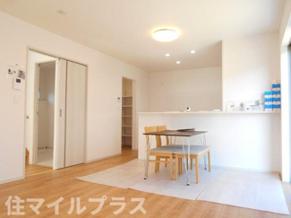 【居間・リビング】 | 白河市久田野新築一戸建て6棟 | 居間です