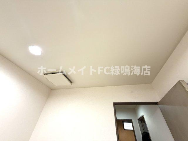 上汐田店舗事務所の内装