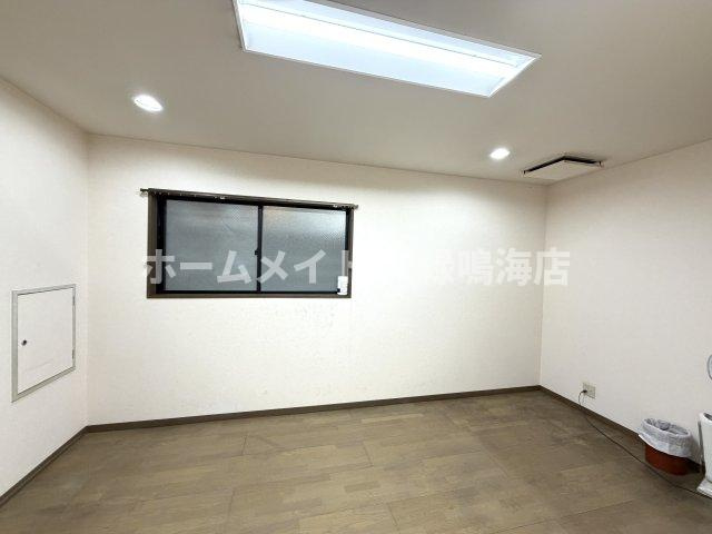 上汐田店舗事務所の内装