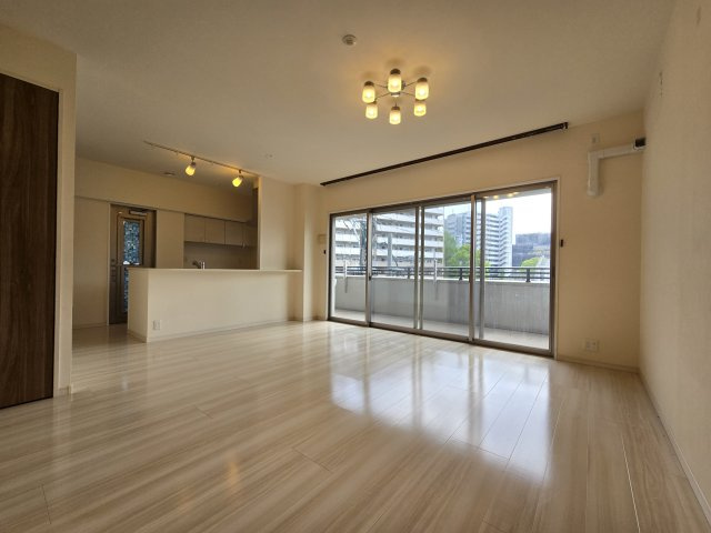 アクセス六本松南サージュの居間・リビング