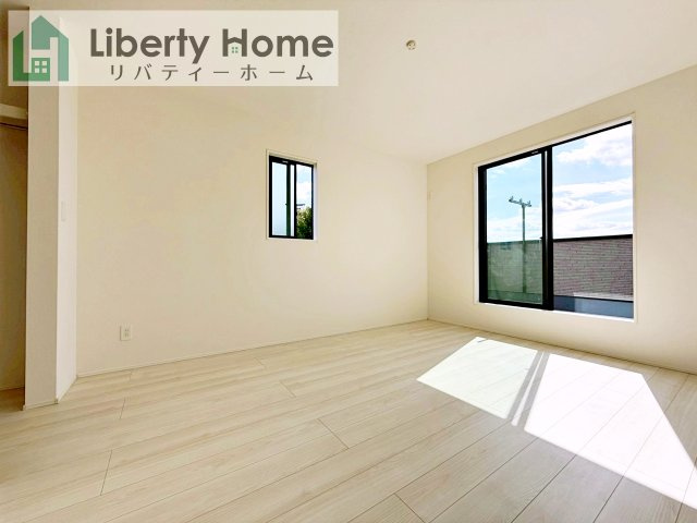 取手市中原町3棟　新築戸建　2号棟の寝室