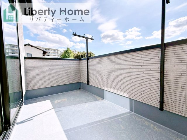 取手市中原町3棟　新築戸建　2号棟のバルコニー