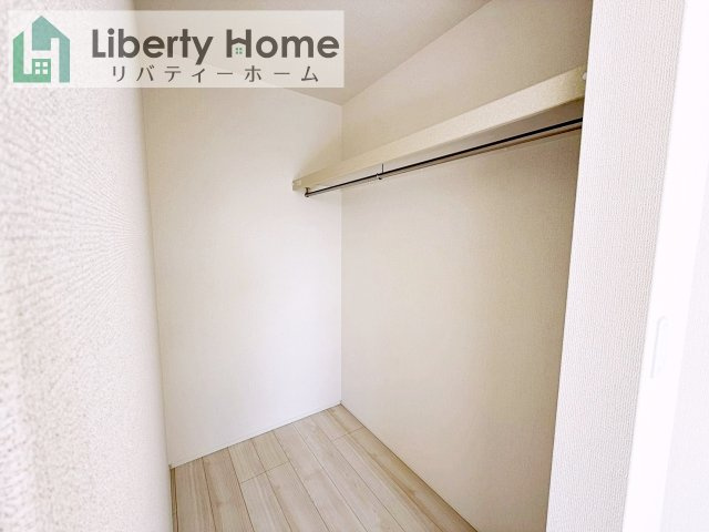 取手市中原町3棟　新築戸建　2号棟の収納