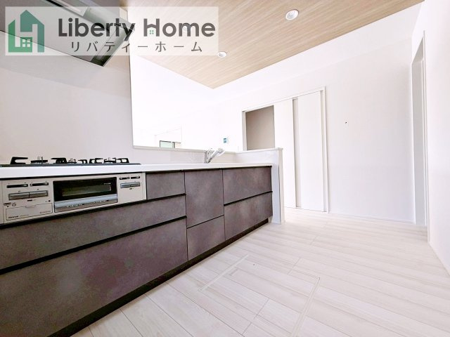 取手市中原町3棟　新築戸建　2号棟のキッチン